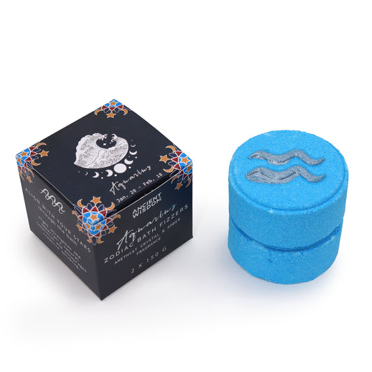 Offrez un coffret magique au verseau : 2 bombes de bain artisanales avec horoscope surprise. Idéal pour un moment de détente cosmique et astrologique !